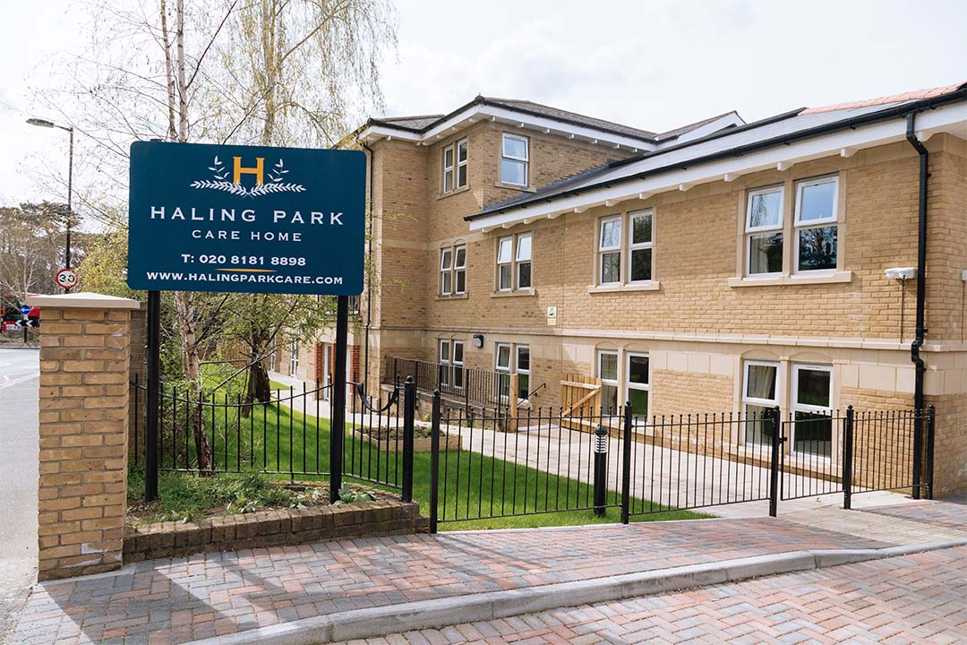 front view of haling park care home
