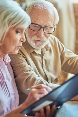 older people comparing care homes